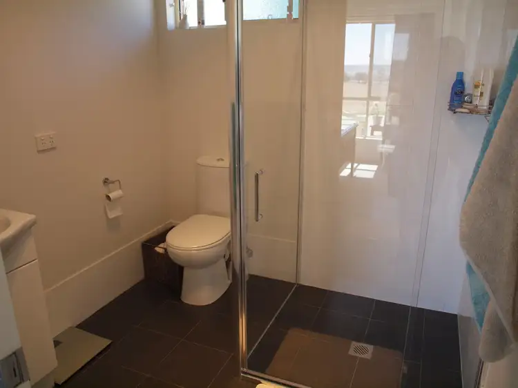 Seventh view of Homely house listing, 1 Ridgeview Road, Narrandera NSW 2700