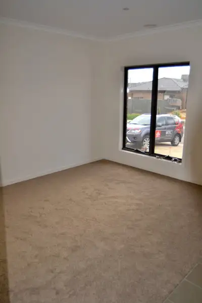 Fifth view of Homely house listing, 9 Bergamot Way, South Morang VIC 3752