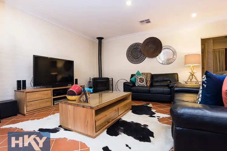 Sixth view of Homely house listing, 2 Mario Court, Lesmurdie WA 6076