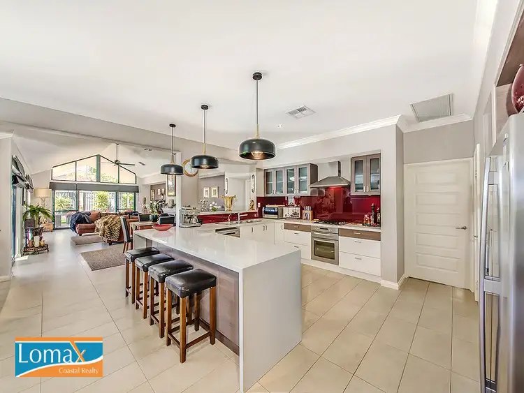 Second view of Homely house listing, 11 Sailboat Link, Jindalee WA 6036