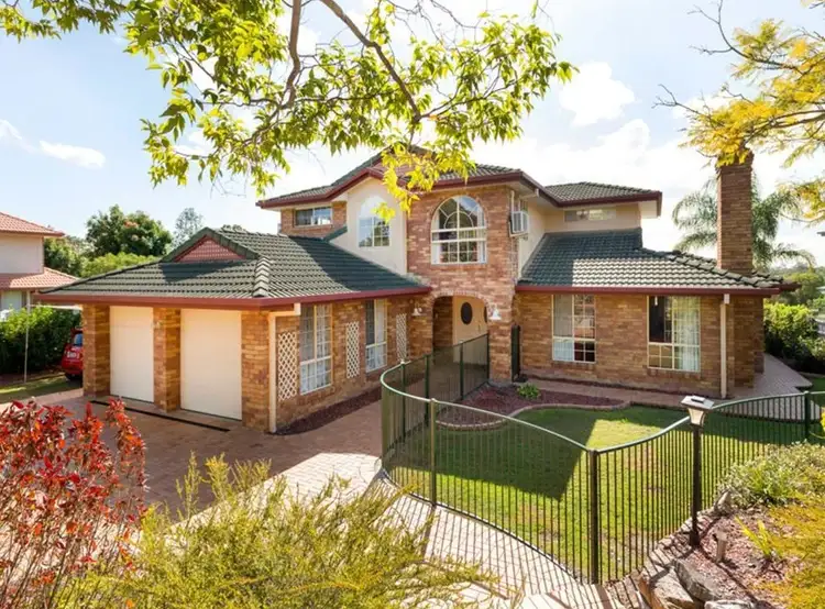 14 Pine County Place, Bellbowrie QLD 4070