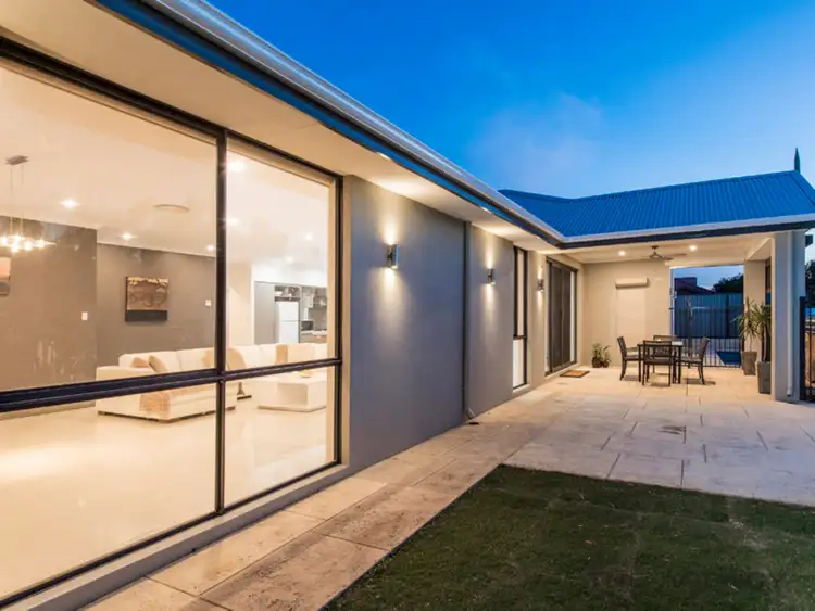 Fifth view of Homely house listing, 10 Conimbla Lane, Aubin Grove WA 6164