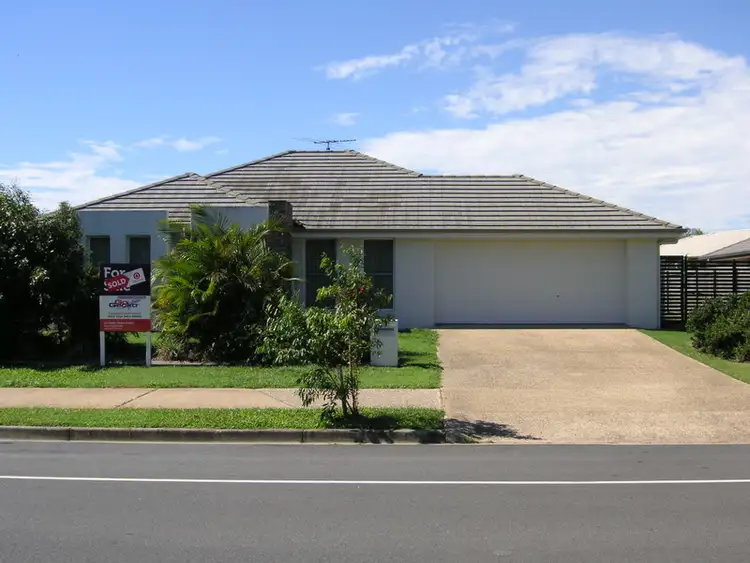 73 Sandstone Boulevard, Ningi QLD 4511