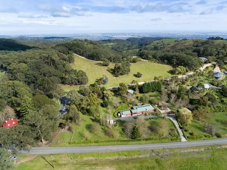 15 Woods Hill Road, Summertown SA 5141
