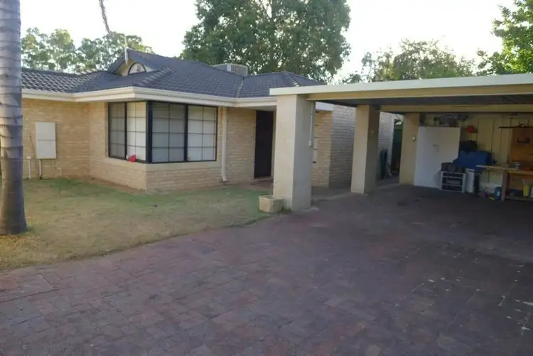 11 Bowden Street