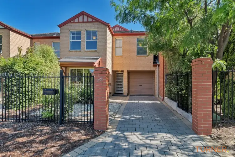32 McFarlane Avenue, Mitchell Park SA 5043