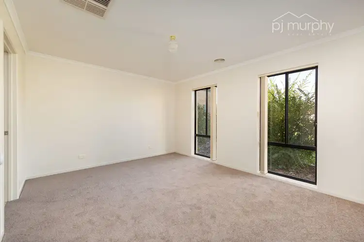 Seventh view of Homely house listing, 10 Shannon Avenue, Wodonga VIC 3690