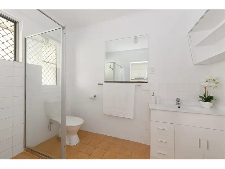 Sixth view of Homely semi-detached listing, 1/15 Short Street, Rocklea QLD 4106