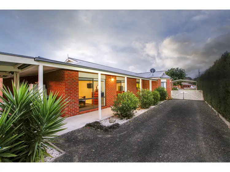 14 Buckley Street, Stratford VIC 3862