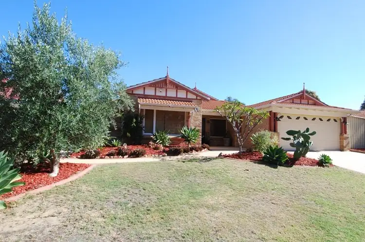 6 Kuta Circuit, Iluka WA 6028