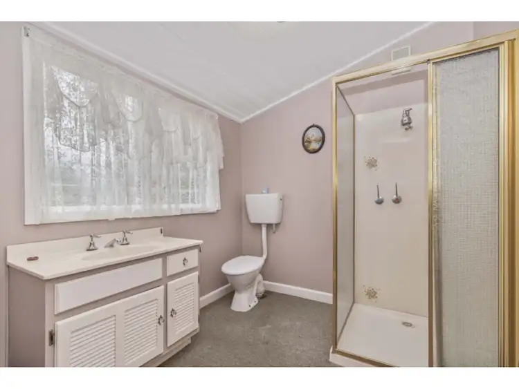 Sixth view of Homely rural property listing, 6 Dawson Street, Castlemaine VIC 3450