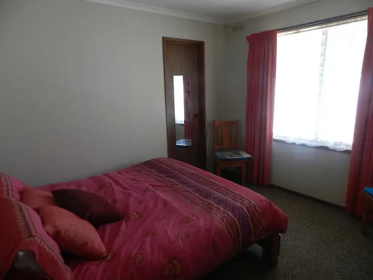 Fourth view of Homely unit listing, 2/8 Meaklim Street, Shepparton VIC 3630