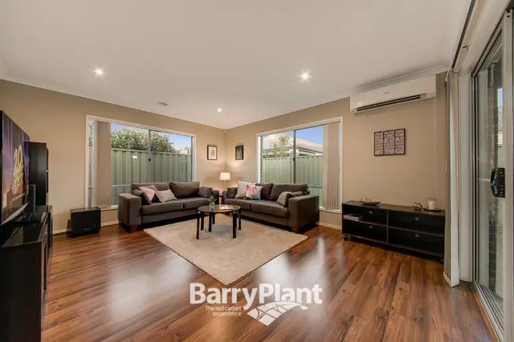 Fifth view of Homely house listing, 5 Day Lilly Court, Pakenham VIC 3810