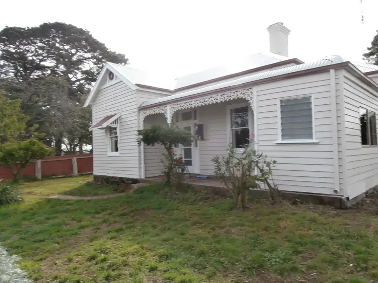 335 Ryans Lane