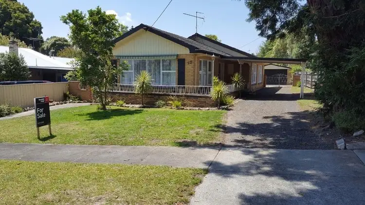 12 Ford Avenue, Newborough VIC 3825