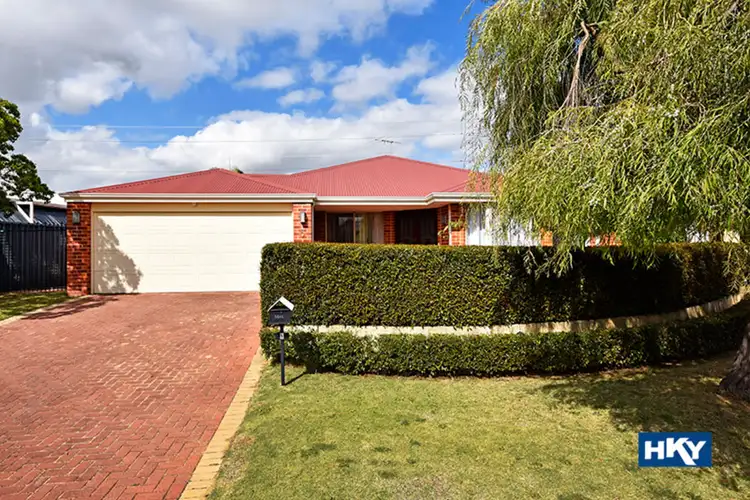 5 Cockatoo Chase, Bennett Springs WA 6063