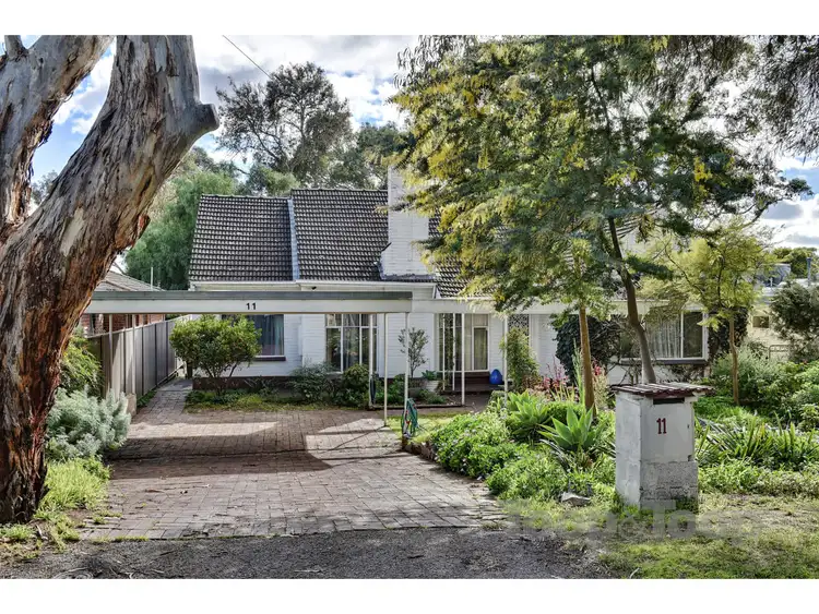 11 Wanbrow Avenue, Wattle Park SA 5066