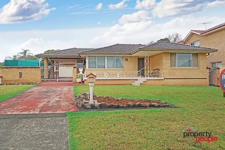 10 Currawong Street, Ingleburn NSW 2565