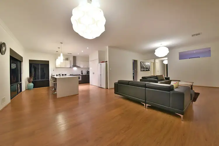 Sixth view of Homely house listing, 19 Oriole Way, Tapping WA 6065