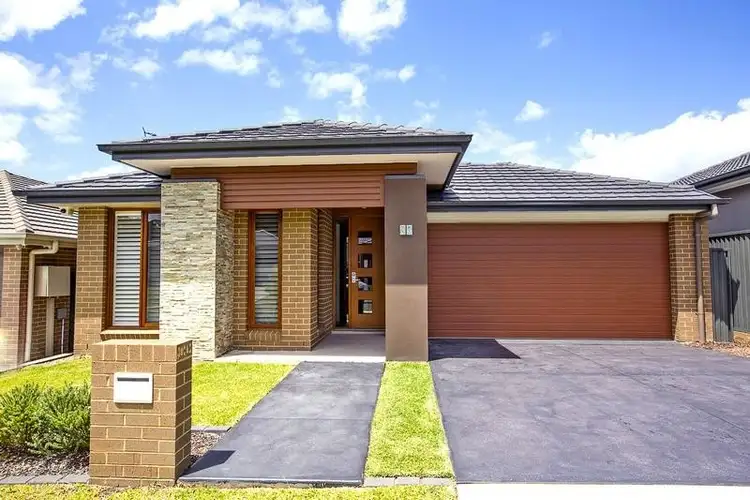 30 Binyang Avenue, Glenmore Park NSW 2745