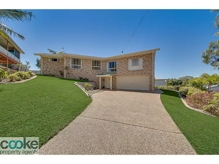 15 Seahorse Crescent, Lammermoor QLD 4703