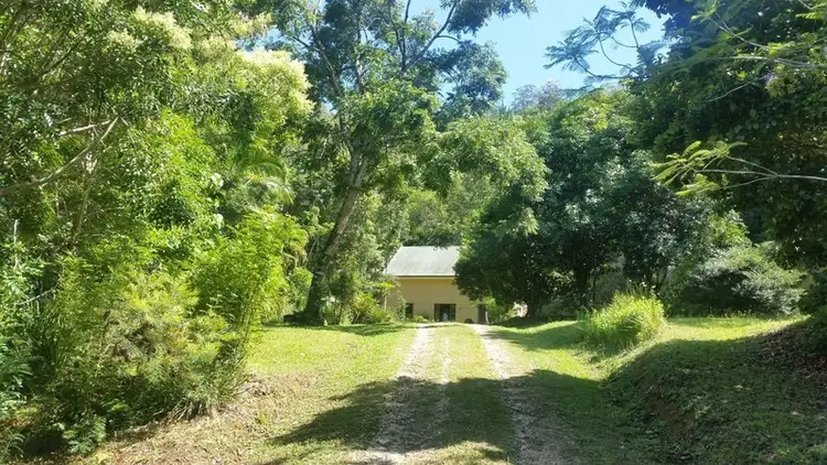 111 Braeside Drive, Uki NSW 2484
