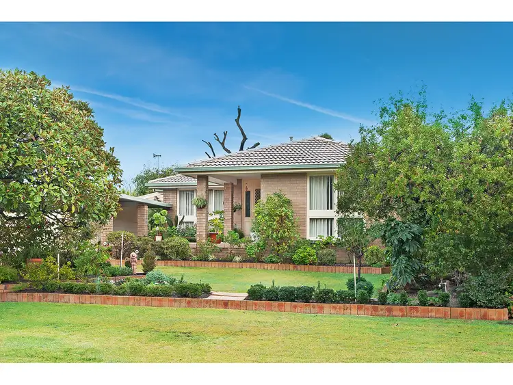 573 Spurrway Drive, West Albury NSW 2640