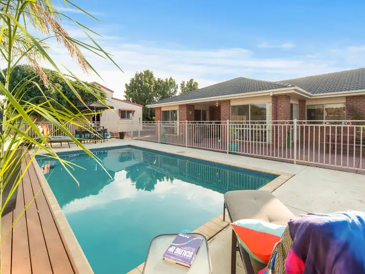 7 Marthas Ridge Drive, Mount Martha VIC 3934