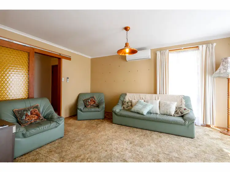 Fifth view of Homely house listing, 4 Elston Court, Sale VIC 3850