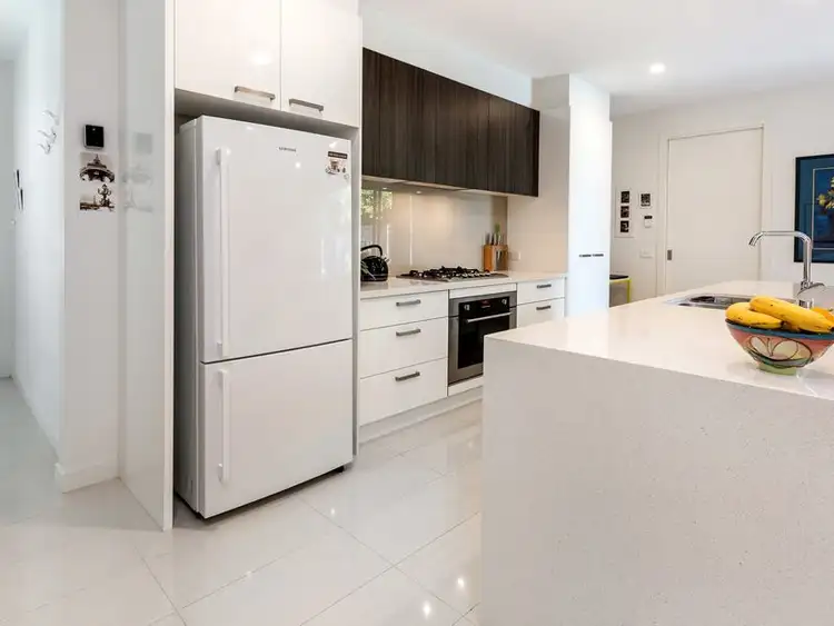 Second view of Homely unit listing, 1/26 Macdonald Grove, Mornington VIC 3931