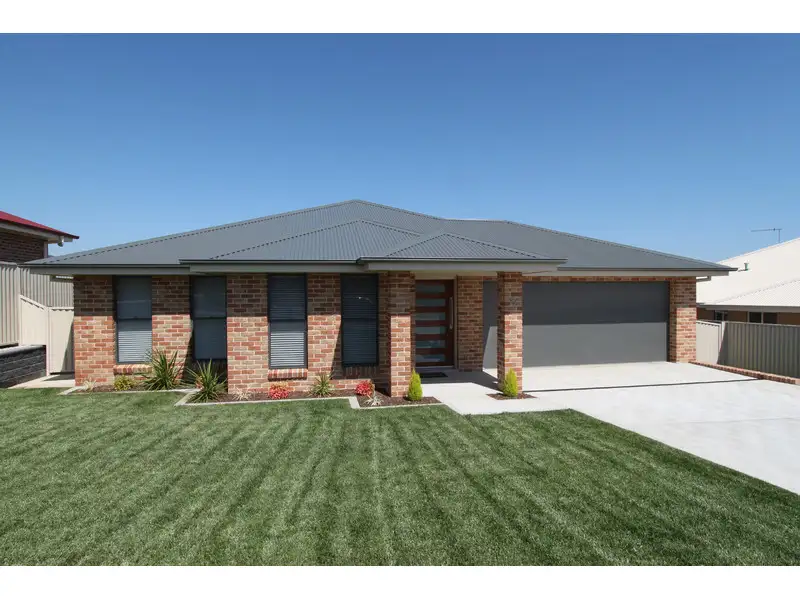 Main view of Homely house listing, 17 Redding Drive, Kelso NSW 2795