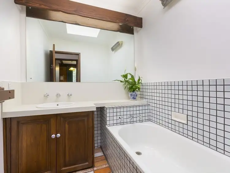 Sixth view of Homely house listing, 2 Palmerston Crescent, Frankston South VIC 3199
