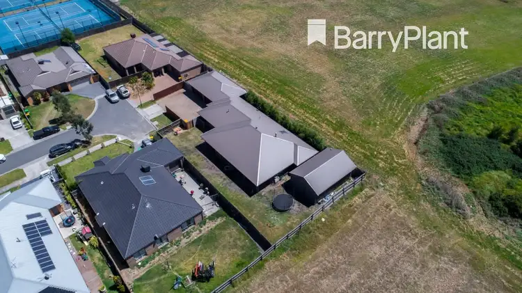 Second view of Homely house listing, 10 Scordia Place, Pakenham VIC 3810