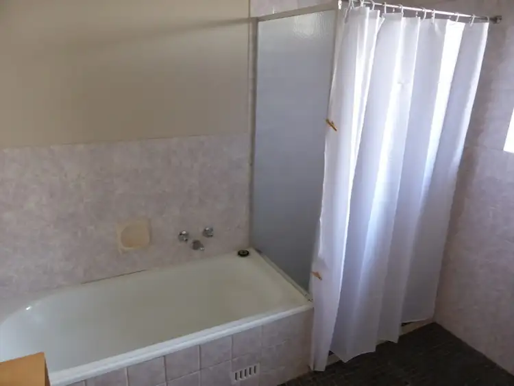Sixth view of Homely flat listing, 4/172 Commercial Street East, Mount Gambier SA 5290