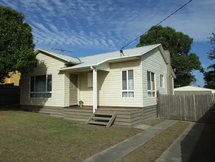 108 Fowler Street, Moe VIC 3825