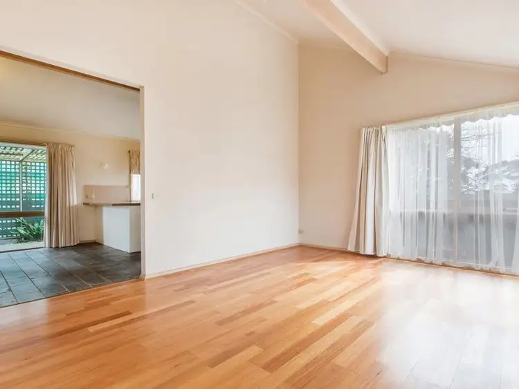 Sixth view of Homely unit listing, 2/12-14 Clarkestown Avenue, Mount Eliza VIC 3930