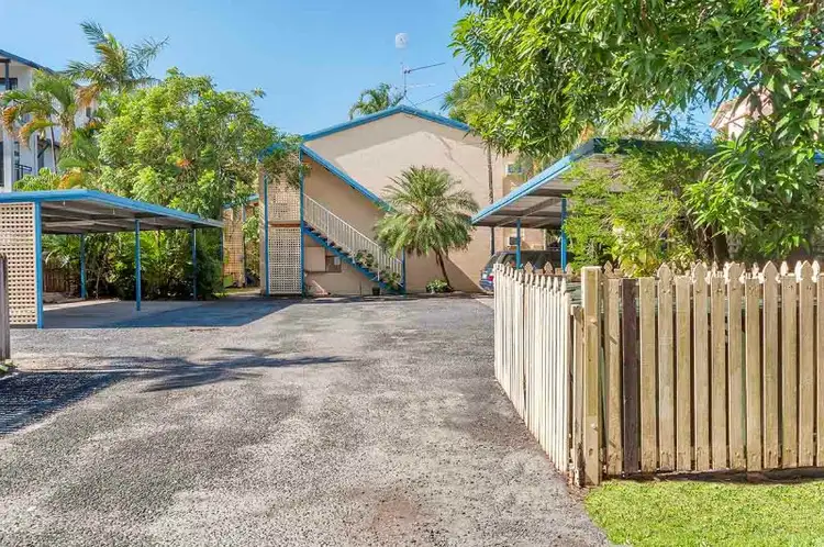 Fifth view of Homely unit listing, 2/374 Severin Street, Parramatta Park QLD 4870