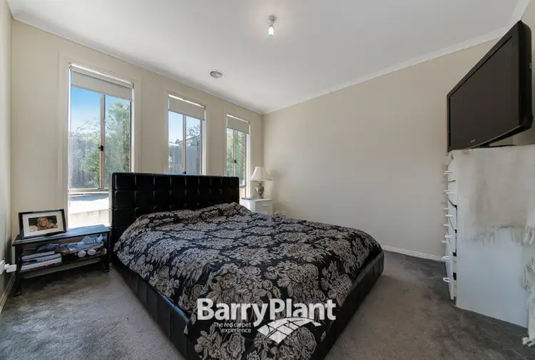 Sixth view of Homely unit listing, 1/35 Meaby Drive, Pakenham VIC 3810