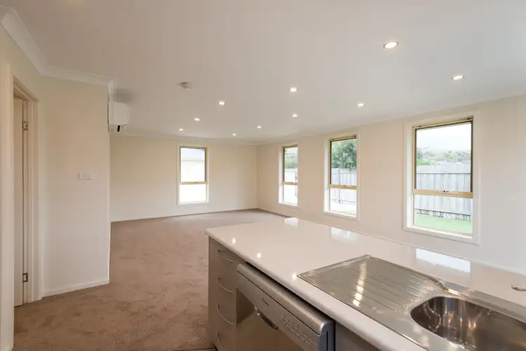 Sixth view of Homely unit listing, 3/29 Freestone Crescent, Wynyard TAS 7325