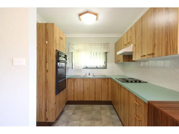 Third view of Homely house listing, 8 Banksia Avenue, Sanctuary Point NSW 2540