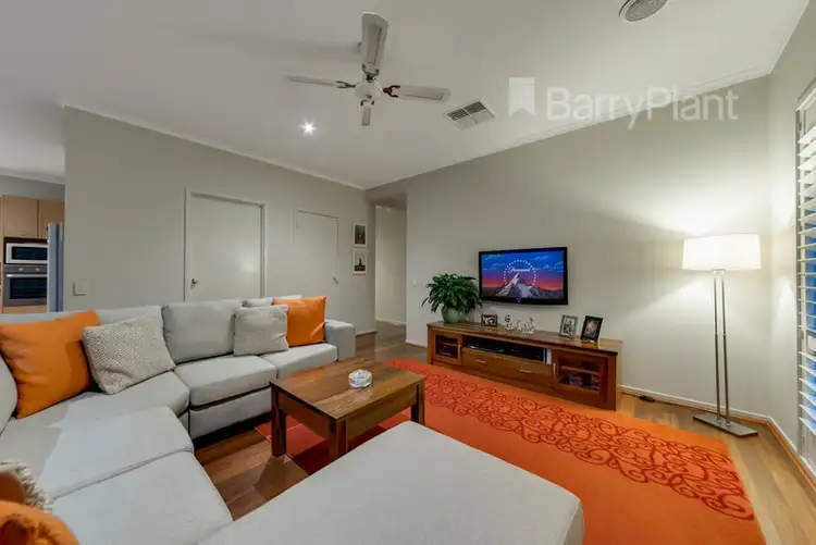 Sixth view of Homely house listing, 26 St Leonard Way, Pakenham VIC 3810