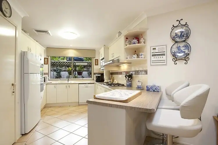 Second view of Homely house listing, 5 Somerset Drive, Thornton NSW 2322