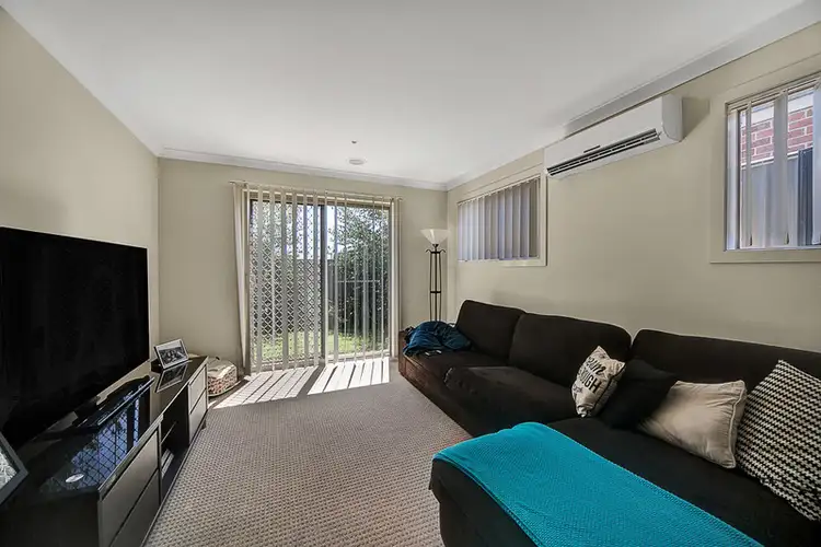 Sixth view of Homely house listing, 34 Sienna Way, Pakenham VIC 3810