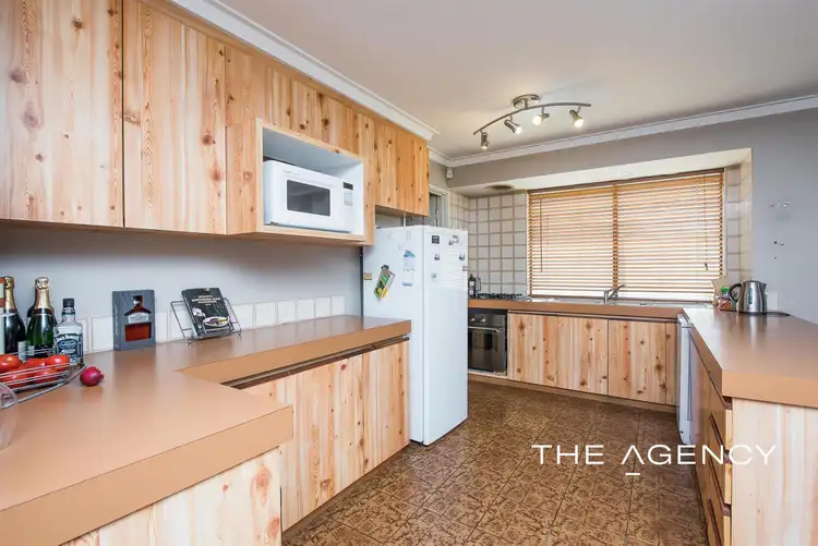Fourth view of Homely house listing, 7 Dobson Place, Hillarys WA 6025