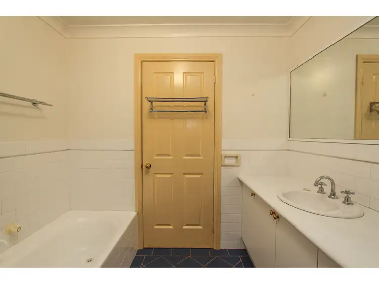 Sixth view of Homely unit listing, 1/42-44 Stanley Street, Bathurst NSW 2795