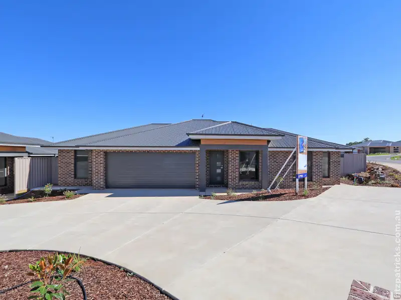 Main view of Homely unit listing, 3/11 Darcy Drive, Boorooma NSW 2650