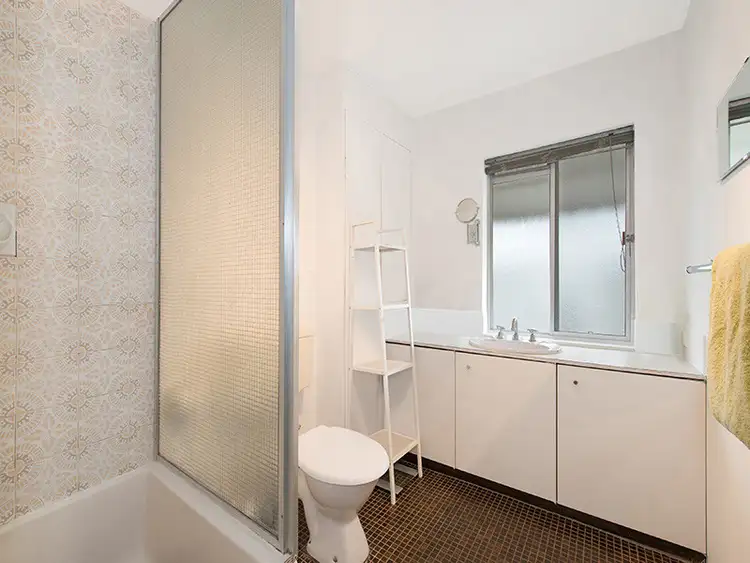 Sixth view of Homely apartment listing, 1/34 View Street, Wooloowin QLD 4030