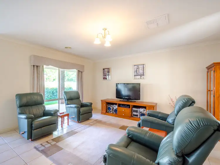 Fifth view of Homely house listing, 5 Pelican Court, Shepparton VIC 3630