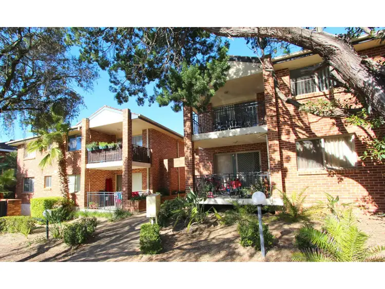3/26-32 Shaftesbury Street, Carlton NSW 2218