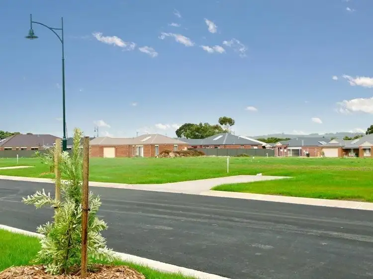 Imperial Drive, Colac VIC 3250